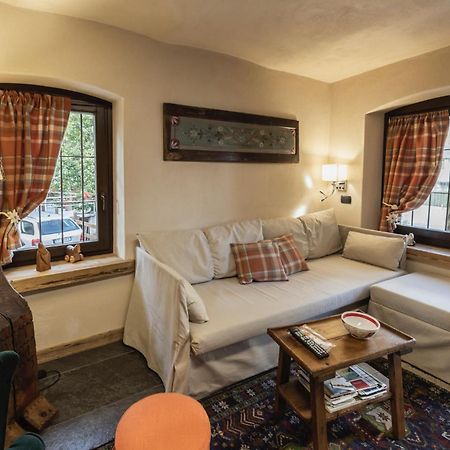 La Casa Del Cuore Apartment เฟนิส ภายนอก รูปภาพ