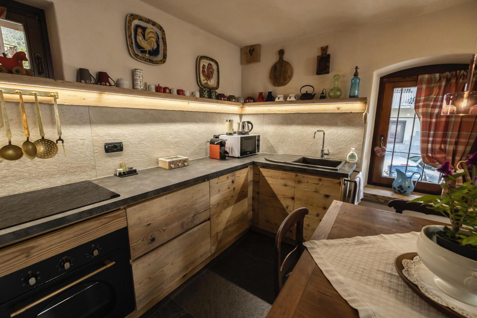 La Casa Del Cuore Apartment เฟนิส ภายนอก รูปภาพ