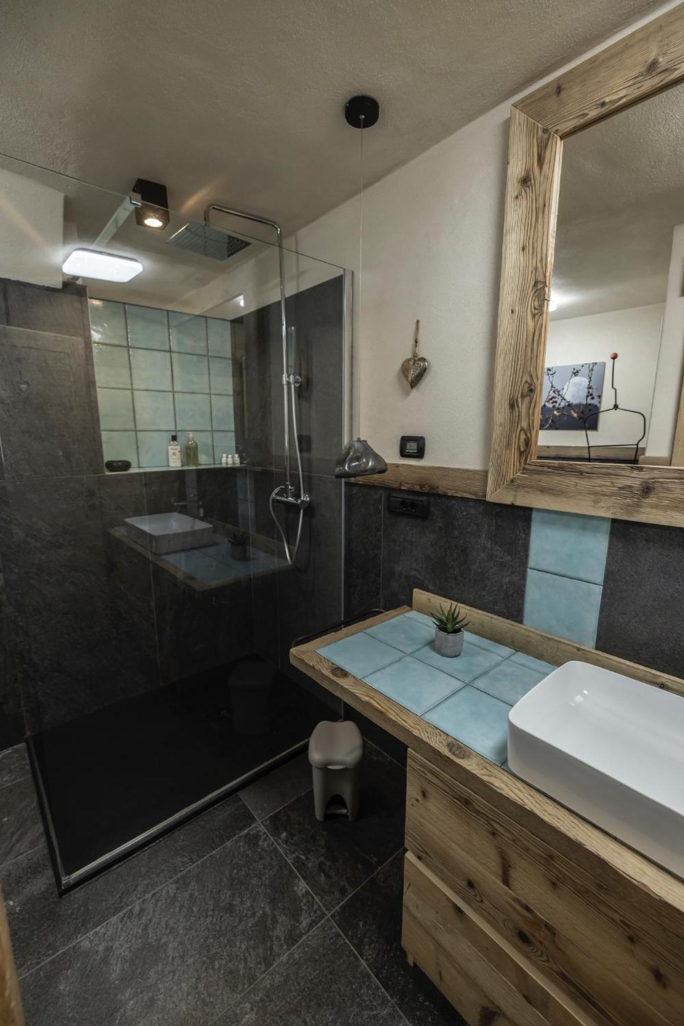 La Casa Del Cuore Apartment เฟนิส ภายนอก รูปภาพ